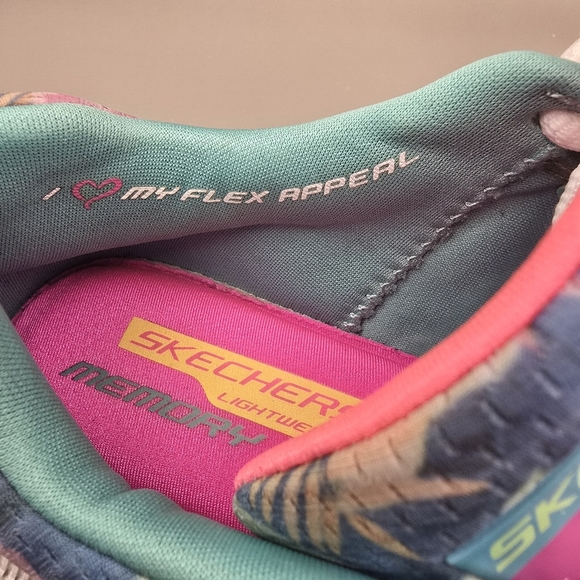 SKECHERS 12061 Flex Appeal Lightweight Flex Sole Running Shoe AquaMint Size 6.5. - Picture 8 of 12